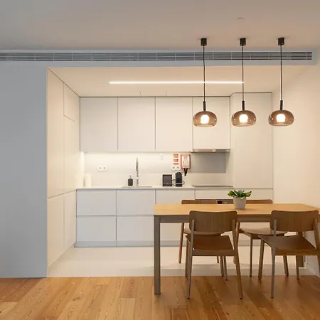 Appartamento Saldouro Ap: Sea View | Gym & Workstation *